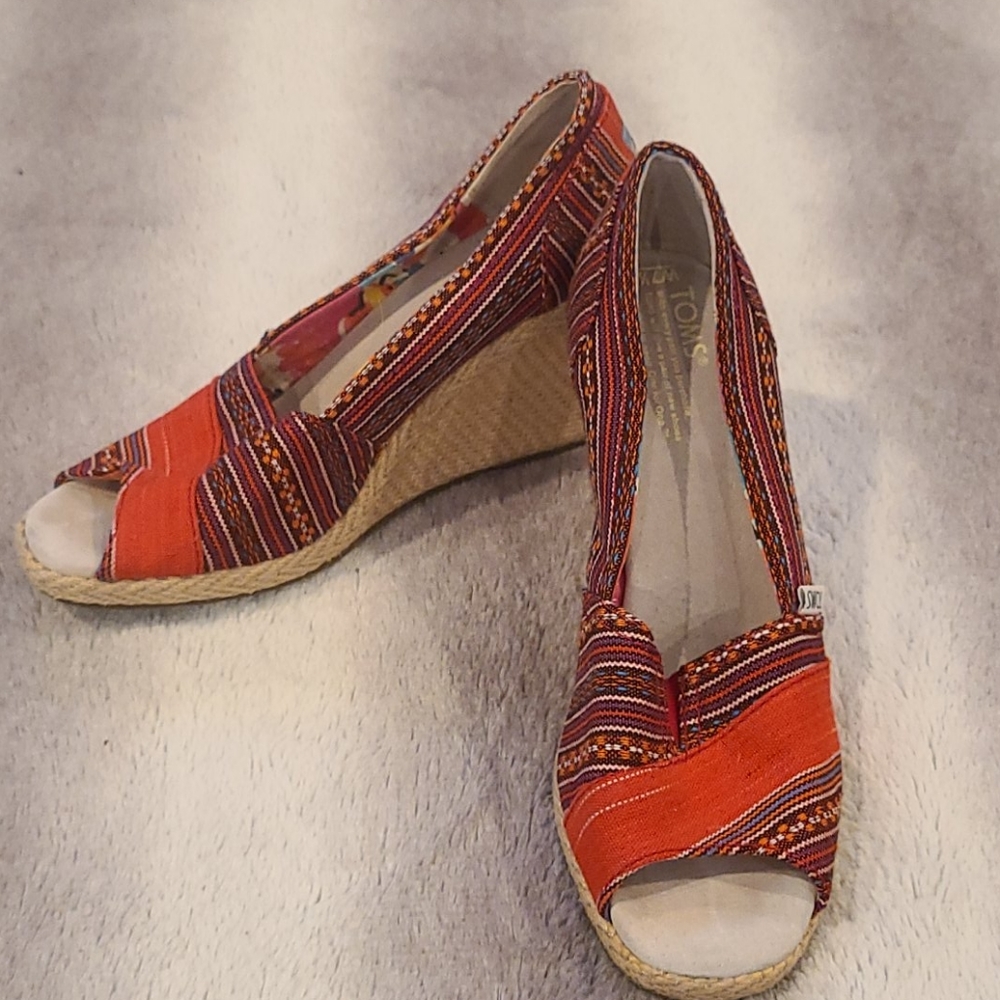 Tom's Wedges